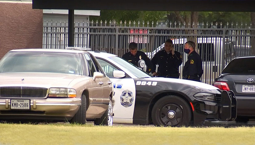 댈러스 경찰, 가족을 살해했다고 신고한 남성 체포 구금
