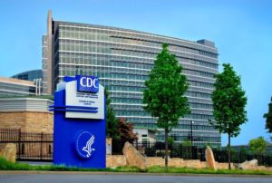 CDC, 공기 중 코비드 감염 지침 삭제한 후 ‘오류 게시’ 통보