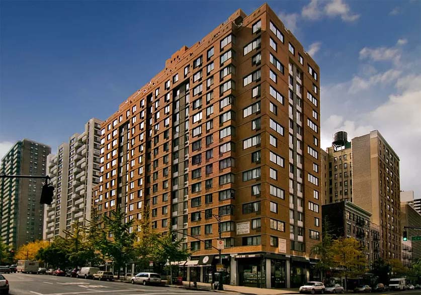 뉴욕 맨해탄, 8월 15,000개의 빈 아파트, 새로운 기록