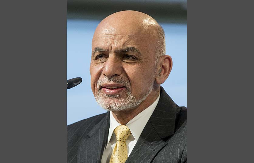 아프가니스탄 대통령 탈레반 카불 진격에 아프간 떠나