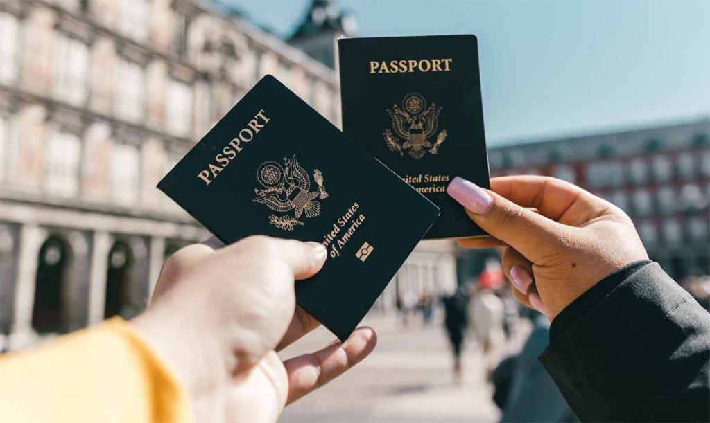 조만간 인상될 미 여권 수수료, 여권갱신 우편 대신 온라인에서 할 수 있도록 시스템 마련