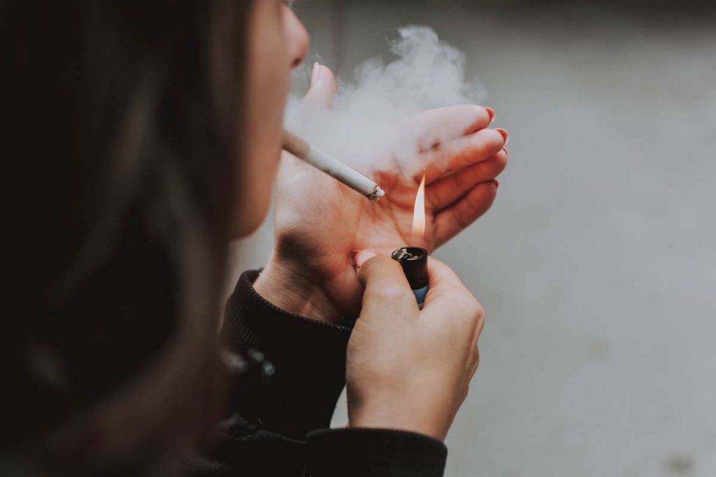 FDA, 박하향 담배 및 향 첨가된 시가 판매 금지 제안