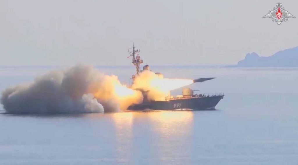 러시아, 훈련 도중 일본 앞바다에 순항미사일 발사