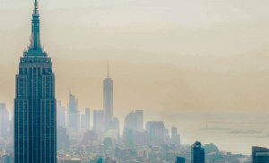캐나다의 산불 연기로 미국 북동부 지역 및 뉴욕시 대기오염 최악