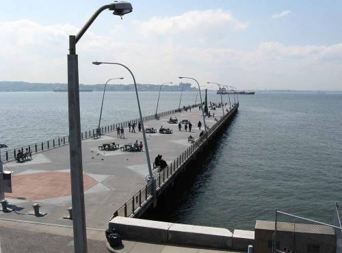 Former-pier-for-69th-Street-ferry-service